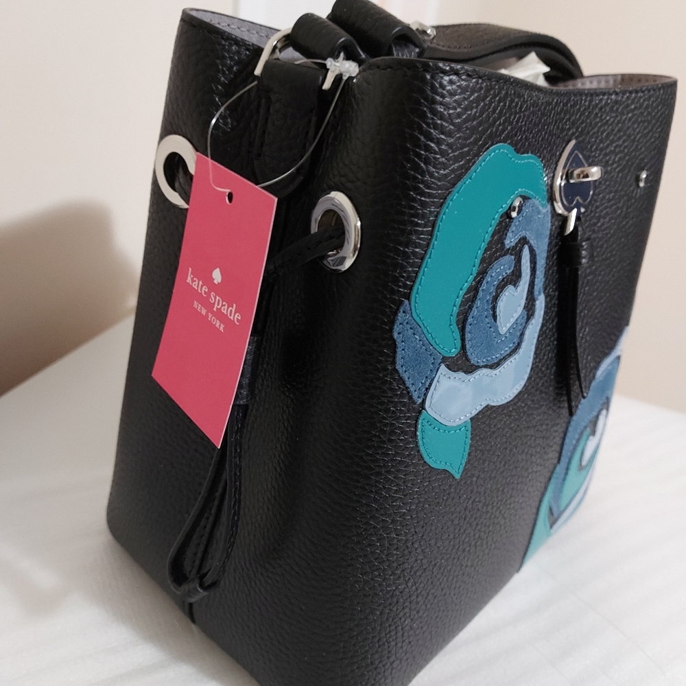 Bucket bag - Picture 2 of 8